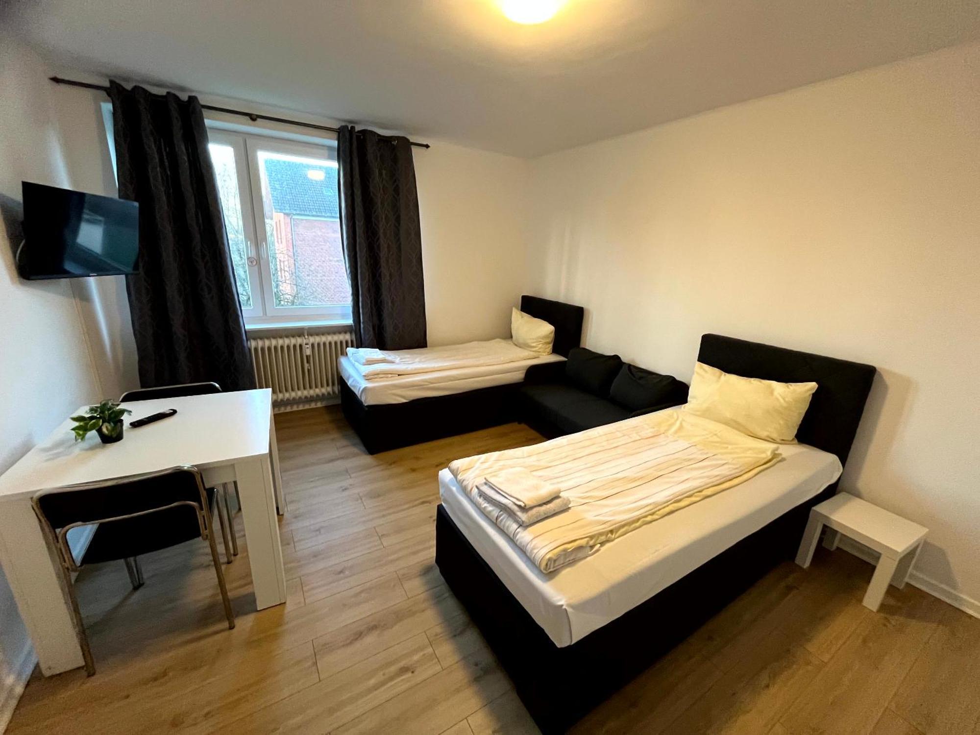 3-Zimmer Monteurwohnung Mit Balkon Neumünster Esterno foto